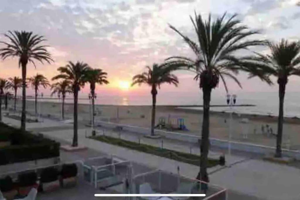 Precioso Apartamento Junto Al Mar Puebla de Farnals Dış mekan fotoğraf
